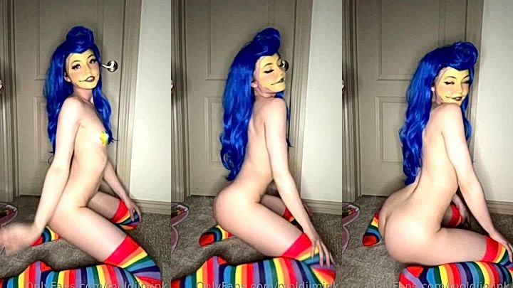 Strawbeariemilkk hot nude video clip got leaked for fans