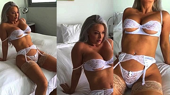 Hot girl Laci Kay Somers teasing bedroom clip leaks